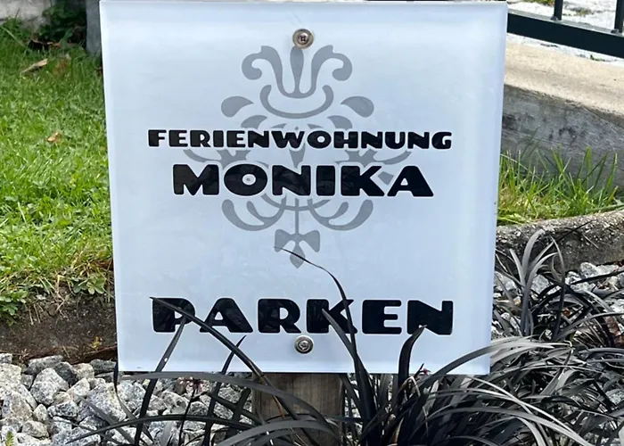 Daire Monika Goldkronach